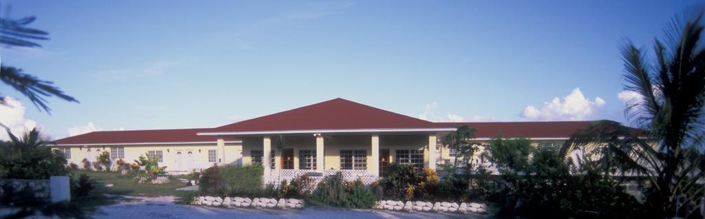 Surfers Manor Motel Gregory Town Eksteriør bilde